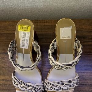 Dolce Vita Women's Braided Sandals - Black and White